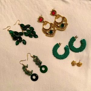 Green color Earrings 🎊🎉BUNDLE🎉🎊